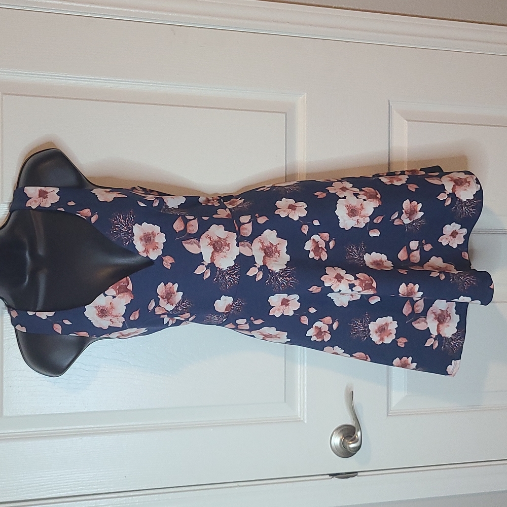 Trixxi Navy Blue with Blush Pink Flower Plunging Mini Cocktail Dress Size XL